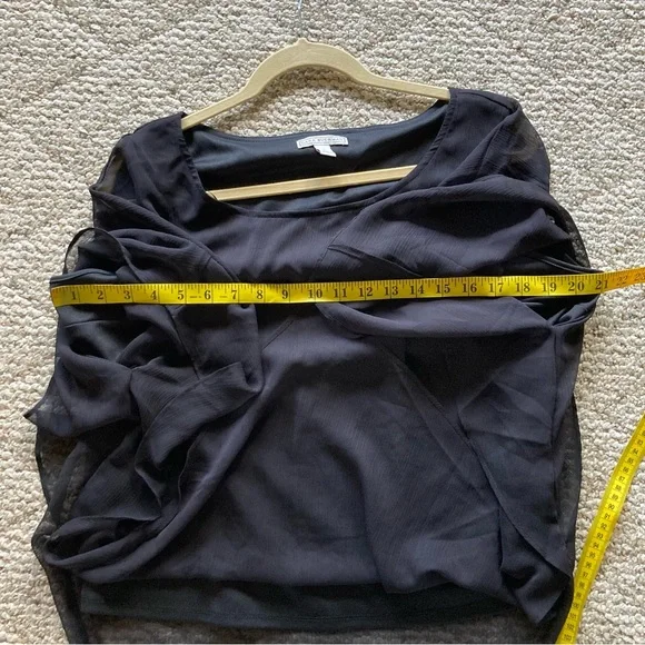 5/$15 Dana Buchman Sheer Black Poncho-style Top Large - Picture 7 of 7
